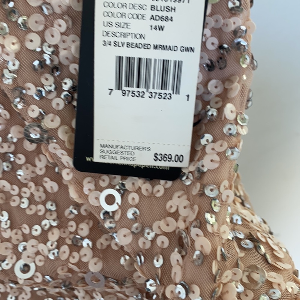 Adrianna Papell sequins plus size, 3/4 sleeves long gown - Picture 5 of 10
